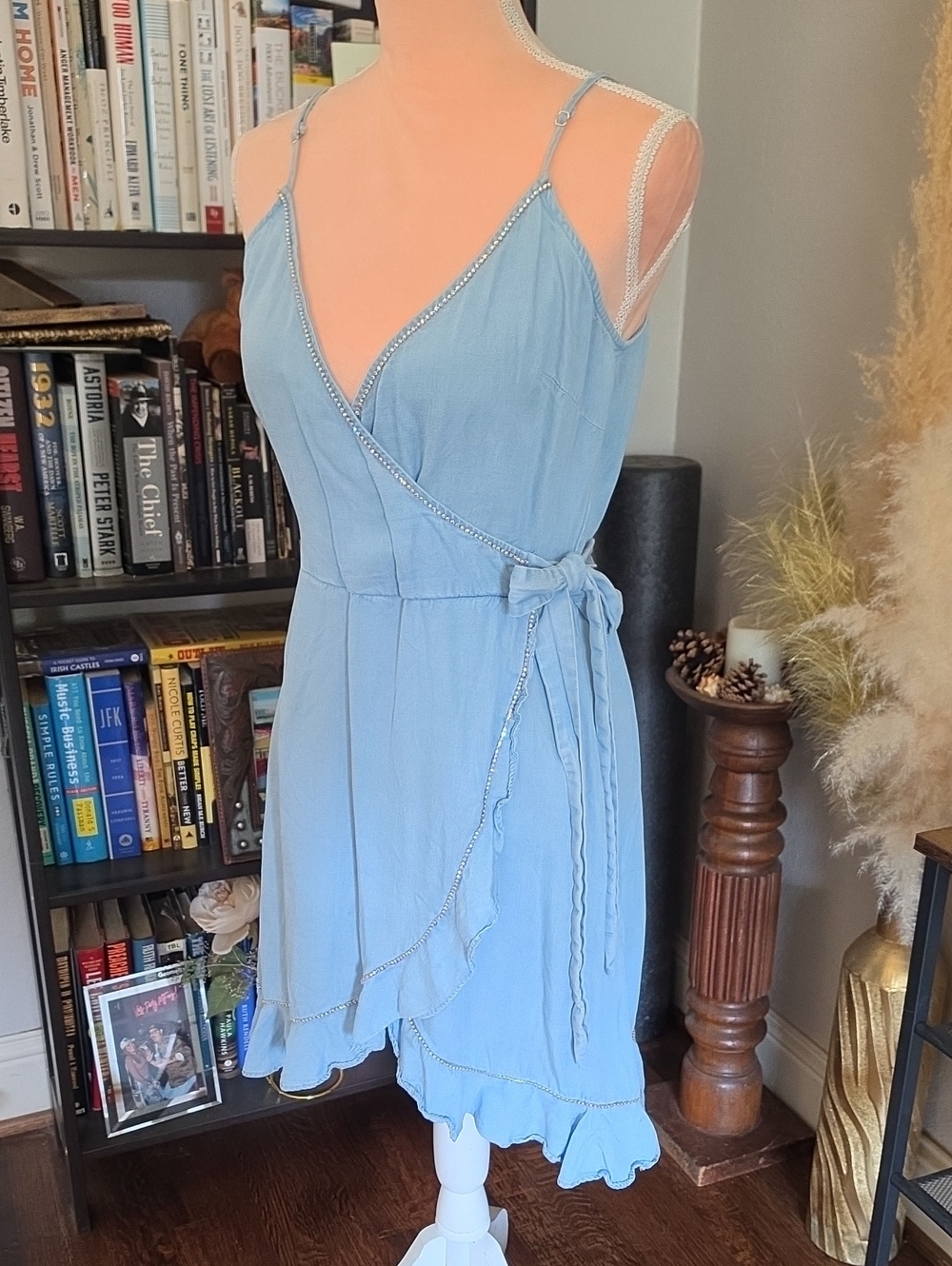 Denim & Diamond Light Blue Spaghetti Strap Wrap Dress. Size Medium.